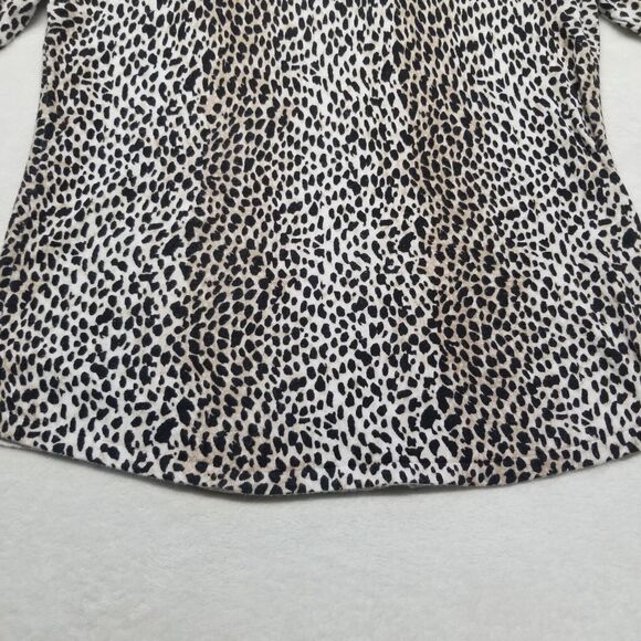 Chicos 1 Medium Knit Top Cheetah Print Long Sleeve Back Zip Mob Wife Timeless - Picture 3 of 9